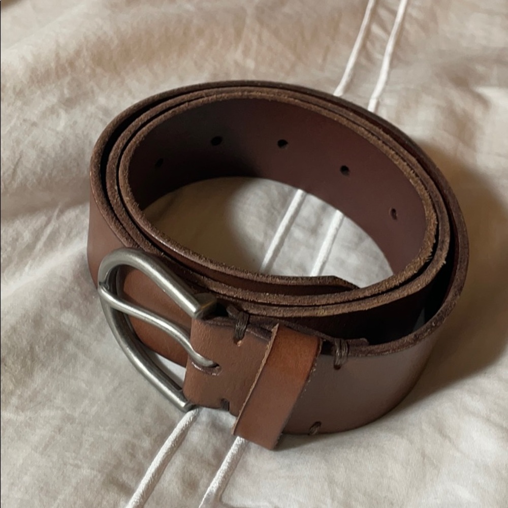 Vintage style brown belt